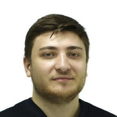 Луев Астемир Эдуардович, стоматолог-хирург