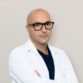 Мирзабекян Юрий Рафаэлович, пластический хирург