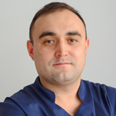 Тулумбаев Азамат Наилевич, ортопед