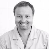 Мещеряков Дмитрий Глебович, стоматолог-ортопед