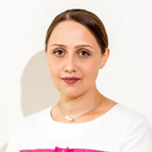 Крестенкова Евгения Валерьевна, стоматолог-терапевт