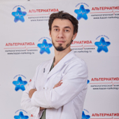 Мингазов Адель Эдуардович, нарколог