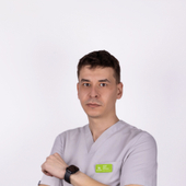 Валеев Павел Ринатович, стоматолог-хирург