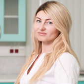 Попова Алина Александровна, стоматолог-терапевт