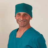 Манвелян Ашот Сергеевич, стоматолог-терапевт