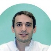 Ахмедханов Ильяс Ахмедович, стоматолог-терапевт