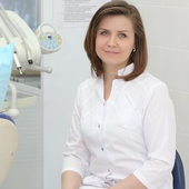 Демина Анна Владимировна, стоматолог-терапевт
