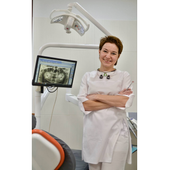 Кривенко Диана Олеговна, стоматолог-терапевт