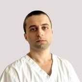Мовсисян Арсен Борисович, травматолог-ортопед