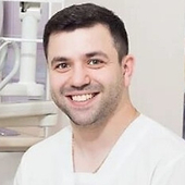Рафаэлян Айк Гарегинович, стоматолог-ортопед