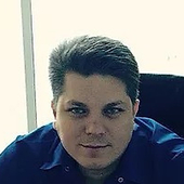 Комаревцев Александр Владимирович, стоматолог-ортопед