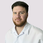 Улупов Максим Алексеевич, стоматолог-терапевт