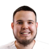 Абдуллин Наиль Айратович, стоматолог-терапевт