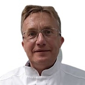 Карасенков Яков Николаевич, стоматолог-терапевт