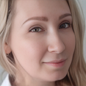 Садовская Евгения Юрьевна, врач-косметолог