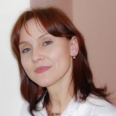 Павлова Юлия Константиновна, врач-косметолог