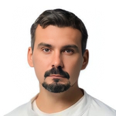 Блохин Кирилл Сергеевич, пластический хирург