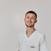 Гилязутдинов Данил Максимович, стоматолог-терапевт