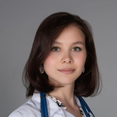 Баранова (Портнова) Елена Андрияновна, офтальмолог