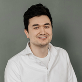 Хуцишвили Георгий Мамукаевич, стоматолог-ортопед