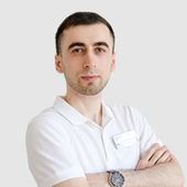Исмаилов Радмир Русланович, стоматолог-хирург