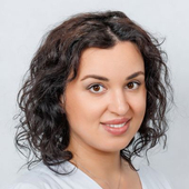 Салмина (Самарцева) Александра Вадимовна, стоматолог-хирург