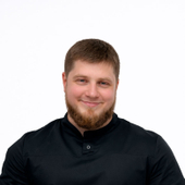 Салманов Магомед Салманович, стоматолог-терапевт