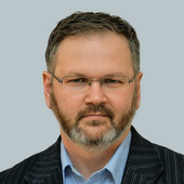 Лалов Юрий Владимирович, нейрохирург