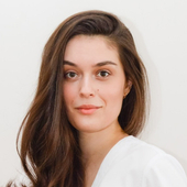 Лоскутова Евгения Игоревна, врач-косметолог