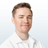 Тарасов Максим Дмитриевич, пластический хирург