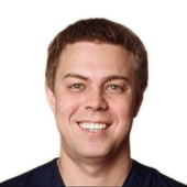 Косачев Игорь Олегович, стоматолог-хирург