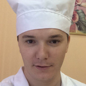 Ялдарбеков Руслан Шамильевич, врач УЗД