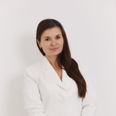 Коротаева Надежда Олеговна, косметолог