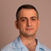 Дадов Замир Валентинович, уролог