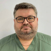Симакин Юрий Анатольевич, челюстно-лицевой хирург