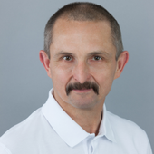 Рыжиков Владимир Алексеевич, стоматолог-ортопед