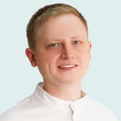 Дронов Максим Владимирович, стоматолог-терапевт