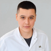 Утяков Альберт Русланович, терапевт