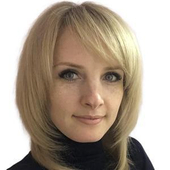 Рябцева Евгения Борисовна, стоматолог-хирург