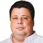 Новак Леонид Евгеньевич, ортопед