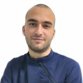 Кацанов Артём Батразович, стоматолог-хирург