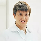 Овсянников Денис Сергеевич, стоматолог-ортопед