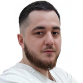 Алиханов Алихан Гусейнович, стоматолог-хирург