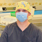 Кравченко Игорь Андреевич, стоматолог-хирург