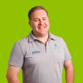 Оверченко Артём Леонидович, имплантолог