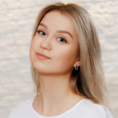 Комаристая Ксения Павловна, стоматолог-терапевт