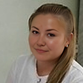 Узянбаева Юлия Винеровна, офтальмолог