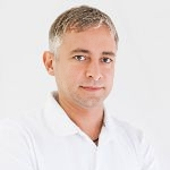 Бурцев Максим Юрьевич, стоматолог-ортопед