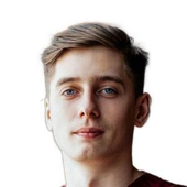 Макарцов Максим Андреевич, стоматолог-хирург