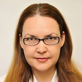 Коротина Ирина Евгеньевна, стоматолог-терапевт